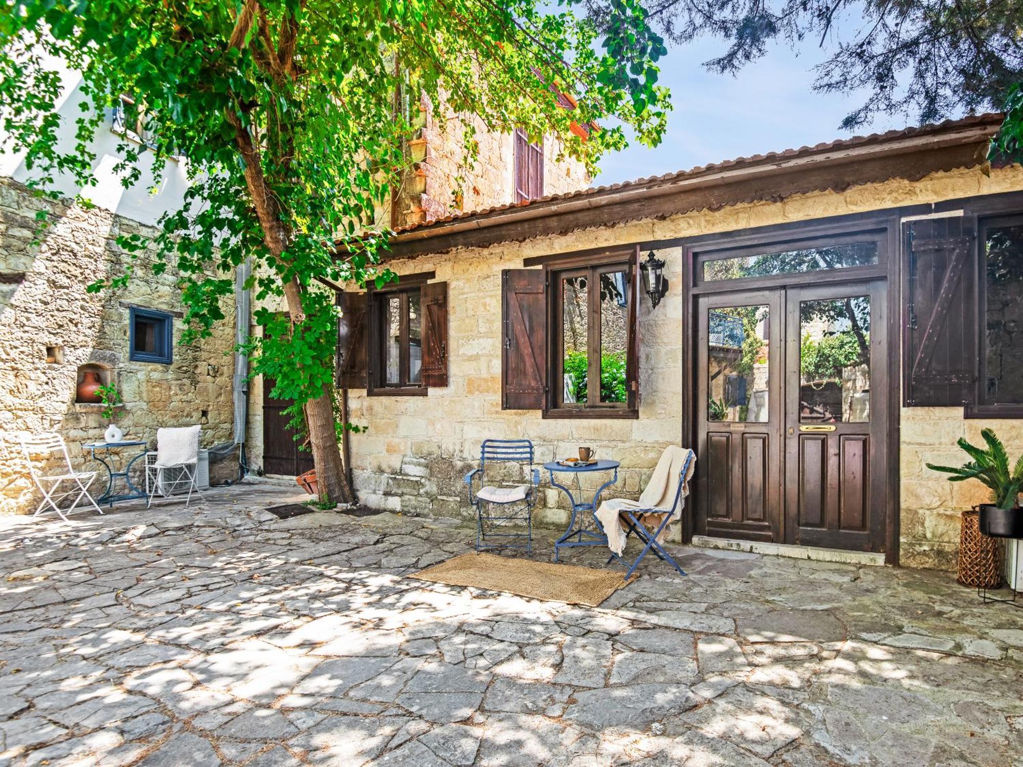 Cornaro House Apartment Arsos Bagian luar foto